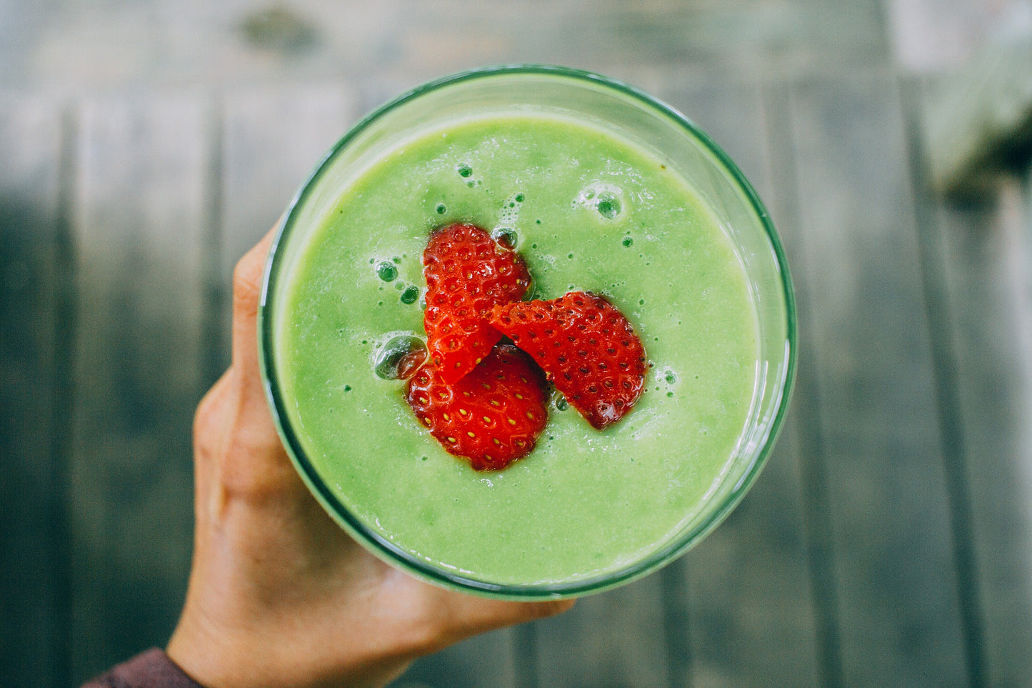 Elevate Your Radiance: The Ultimate Guide to Glowing Skin with Nutrient-Rich Smoothies